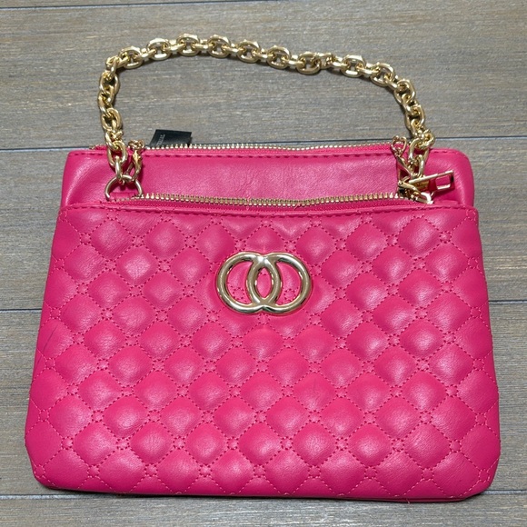 hot pink faux leather quilted crossbody bag magnetic closure gold-tone chain. - Picture 2 of 11